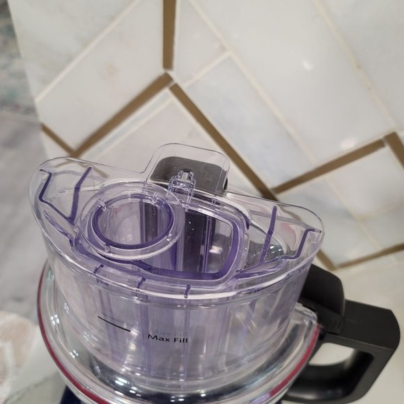 KitchenAid KFP0930BU 9-Cup Food Processor with Exact Slice System no blades - Picture 9 of 15